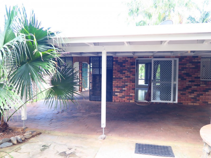 15 Kamala Street, Redlynch QLD 4870