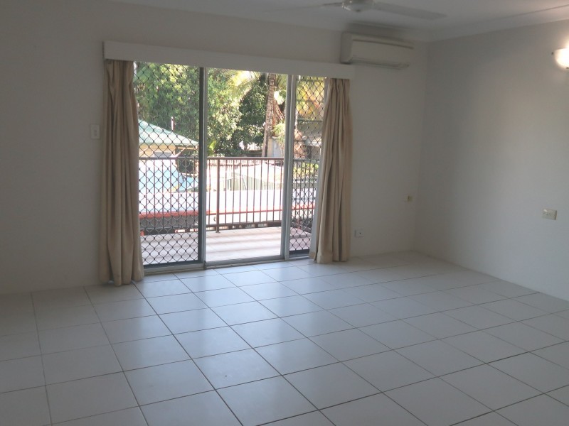 6/347 Lake Street, Cairns North QLD 4870
