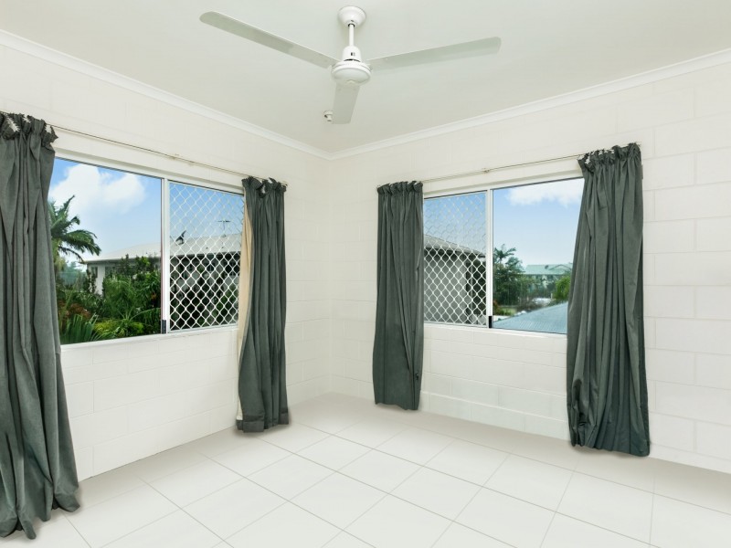 9/2 Mayers Street, Manunda QLD 4870