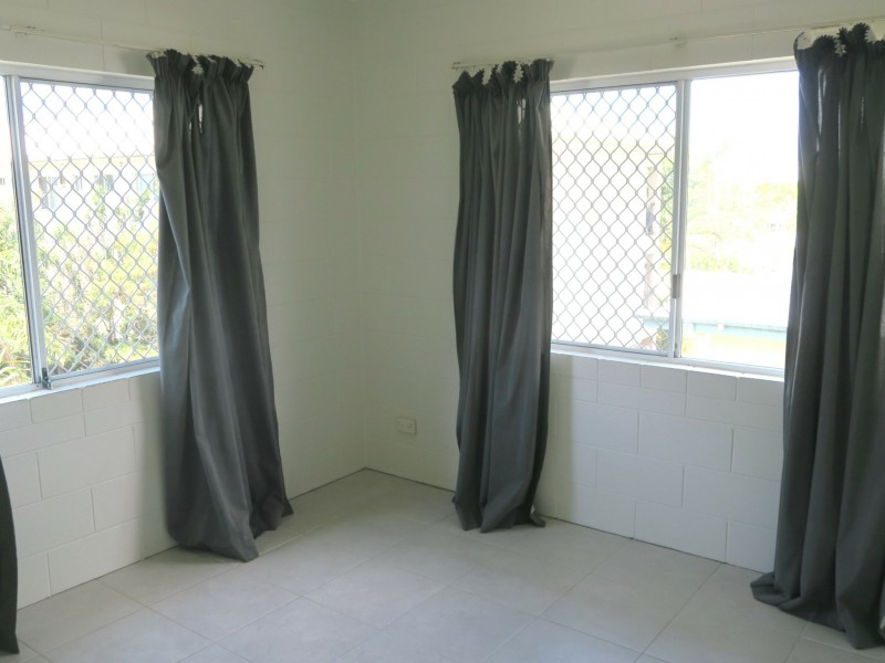 9/2 Mayers Street, Manunda QLD 4870