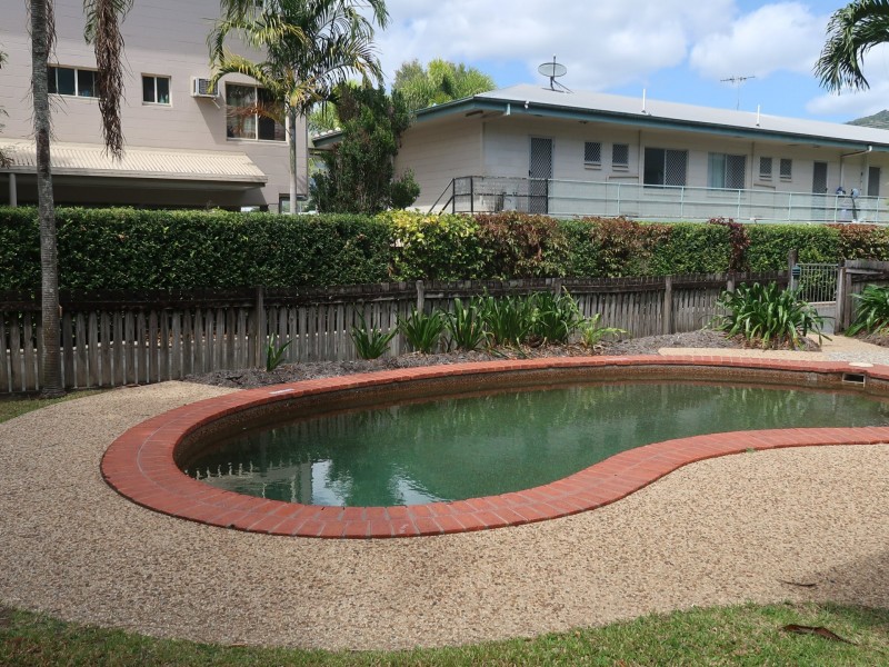 9/2 Mayers Street, Manunda QLD 4870