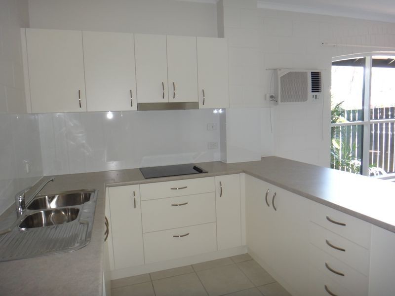 12/51 Heavey Crescent, Whitfield QLD 4870