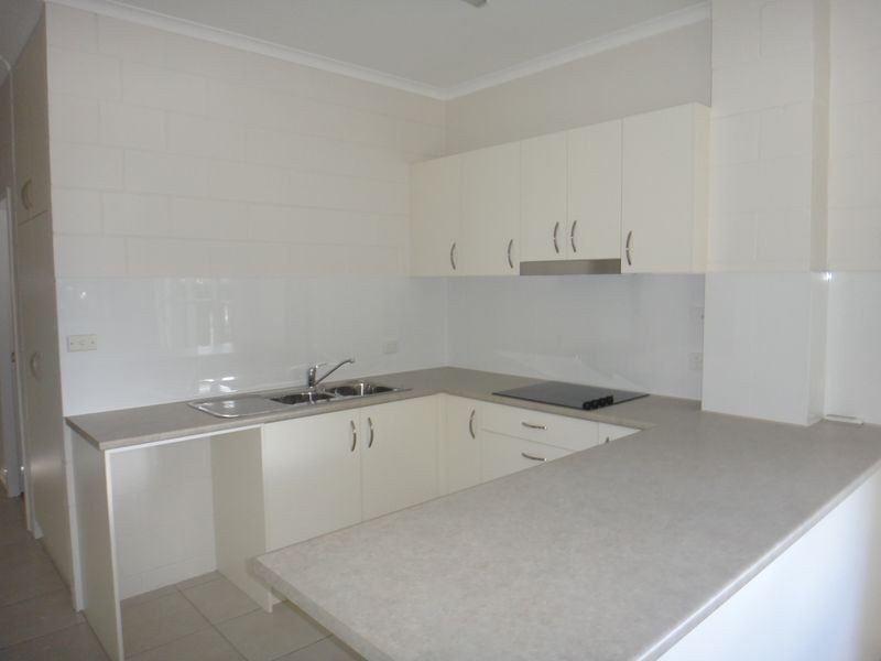 12/51 Heavey Crescent, Whitfield QLD 4870