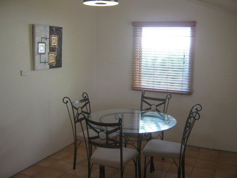 2/27 Martyn Street, Parramatta Park QLD 4870