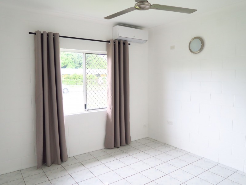 2 Conlan Close, Manoora QLD 4870