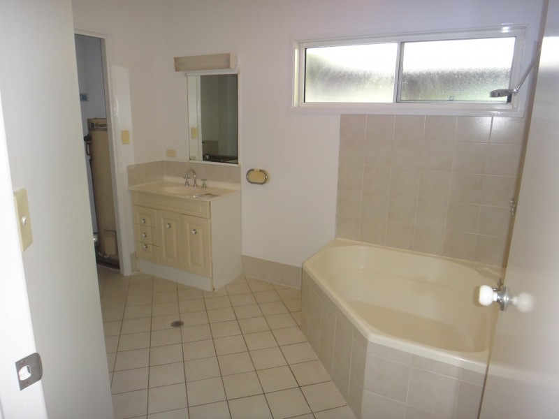 17/7 Stoney Creek Road, Kamerunga QLD 4870