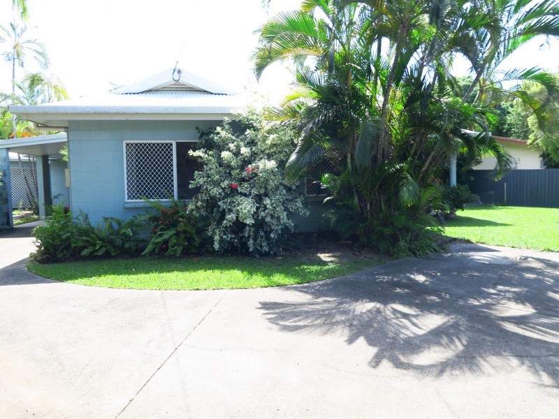 1/8 Kavieng Street, Trinity Beach QLD 4879