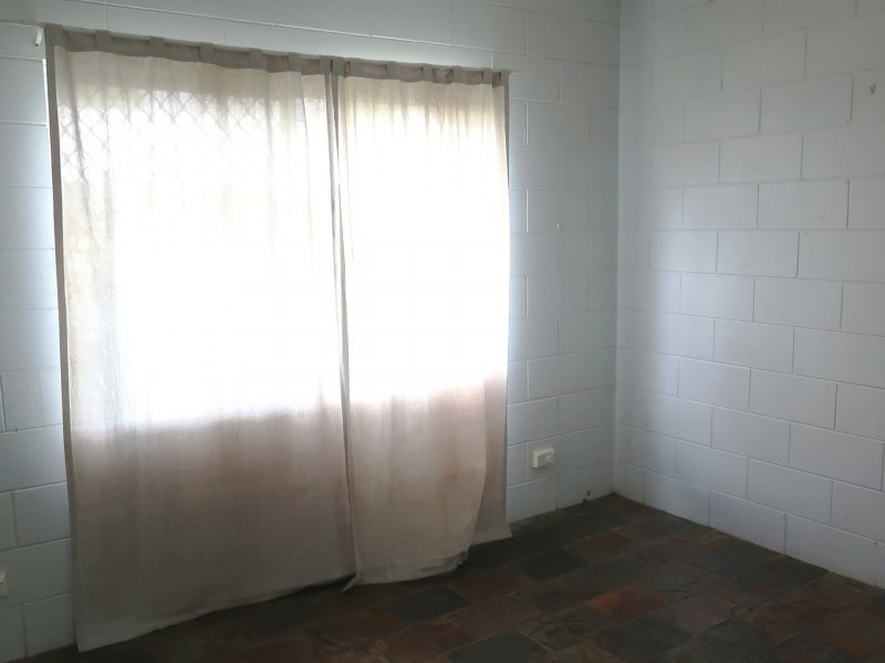 5/2 Mayers St., Manunda QLD 4870