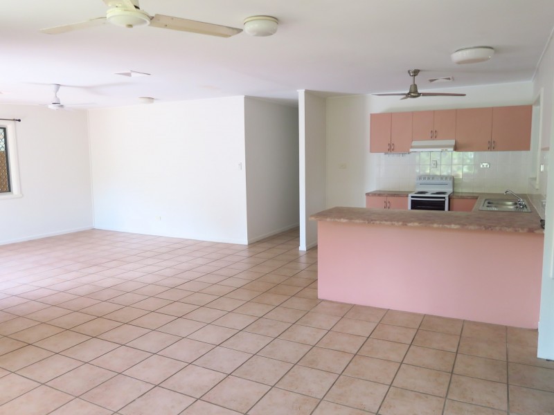 13 Oxley Street, Edge Hill QLD 4870