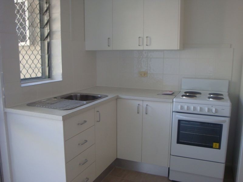 8/58 Woodward Street, Edge Hill QLD 4870