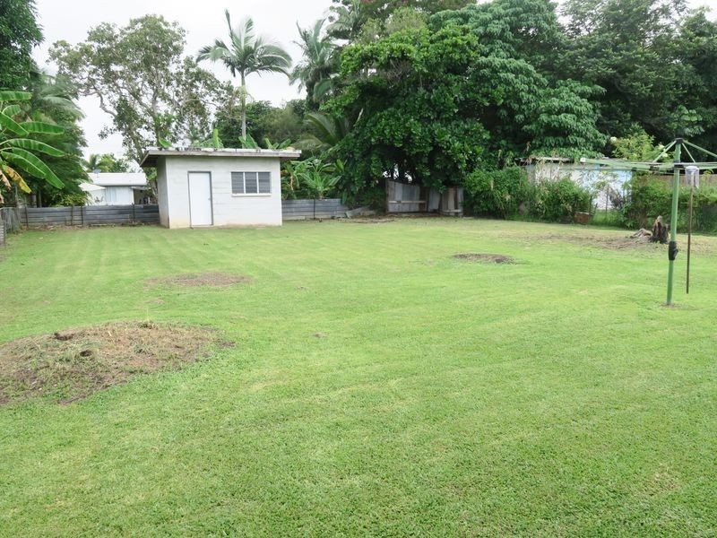 45 Miles Street, Manunda QLD 4870