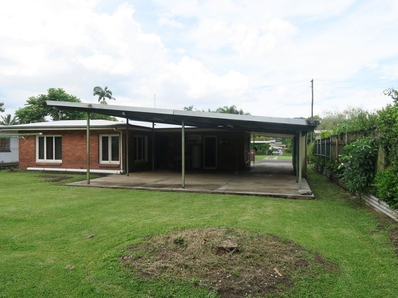 45 Miles Street, Manunda QLD 4870