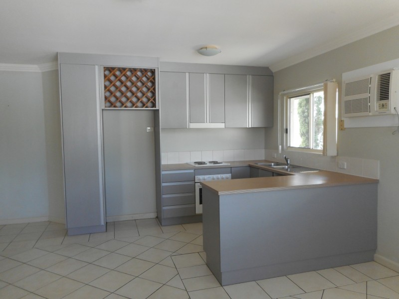 4/5 Lily Street, Cairns North QLD 4870