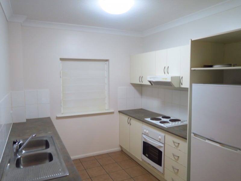 4/8 Clare Street, Parramatta Park QLD 4870