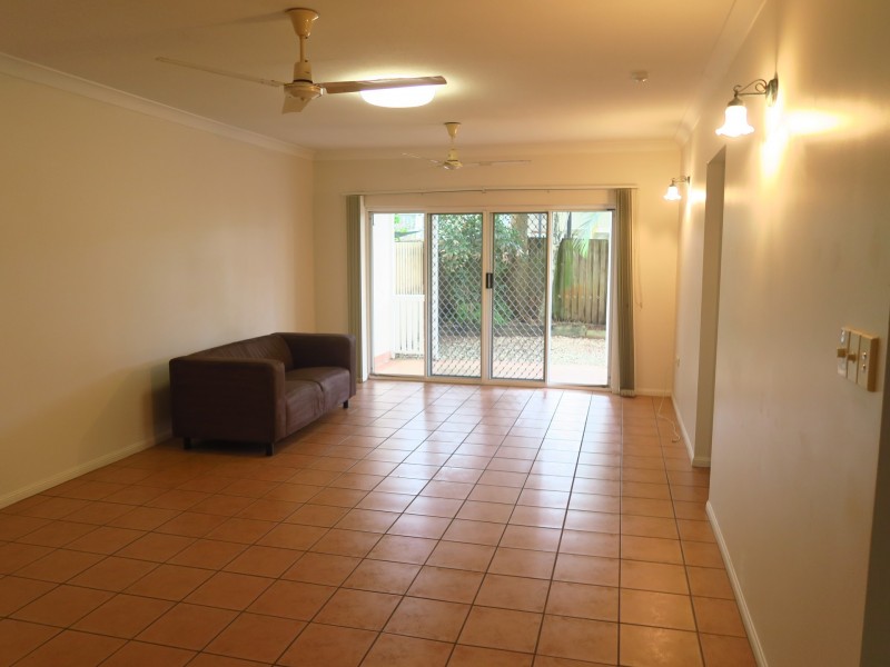 4/8 Clare Street, Parramatta Park QLD 4870