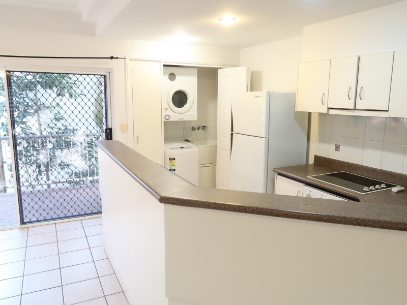 5/176 Hoare Street, Manunda QLD 4870