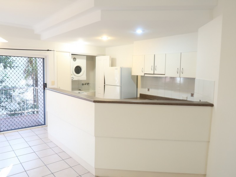 5/176 Hoare Street, Manunda QLD 4870