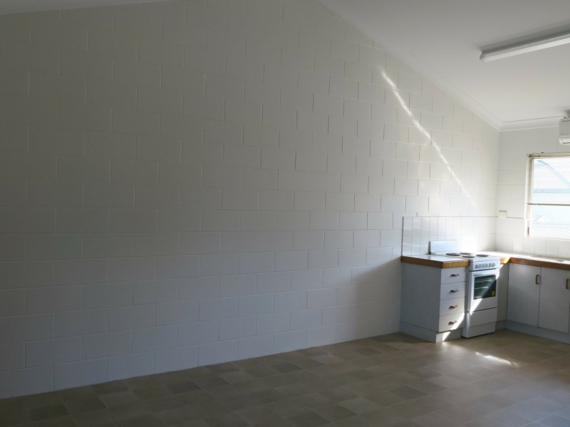 7/73 Little Pease Street, Manoora QLD 4870