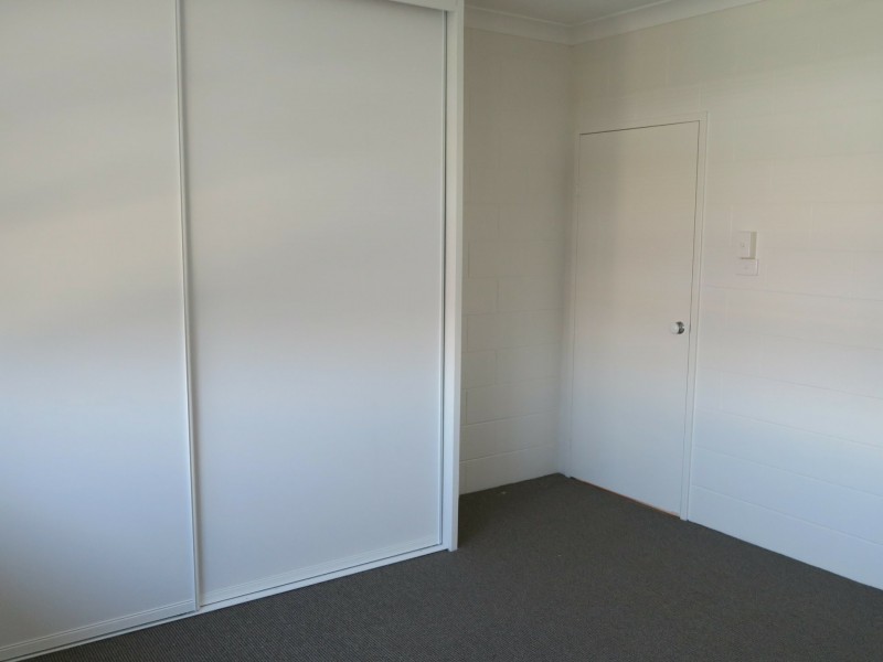 7/73 Little Pease Street, Manoora QLD 4870