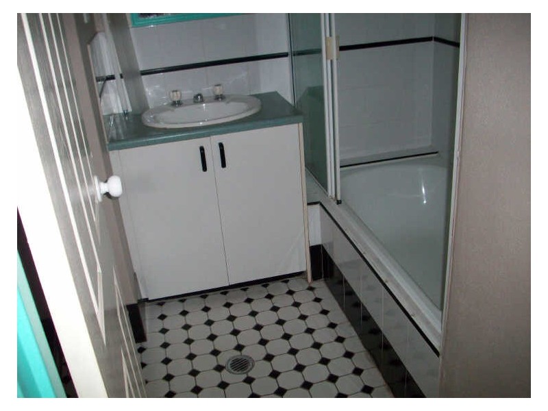 18 Lamb Street, Smithfield QLD 4878