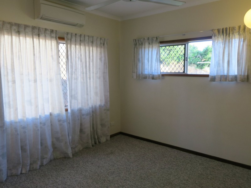 6 Kitava Street, Trinity Beach QLD 4879