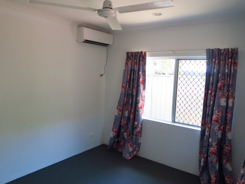 2/8 Kavieng Street, Trinity Beach QLD 4879