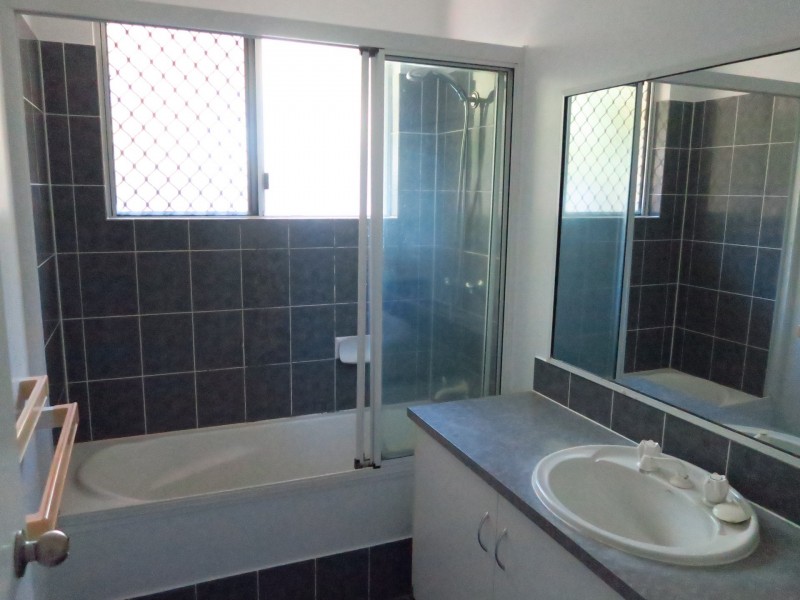 2/8 Kavieng Street, Trinity Beach QLD 4879