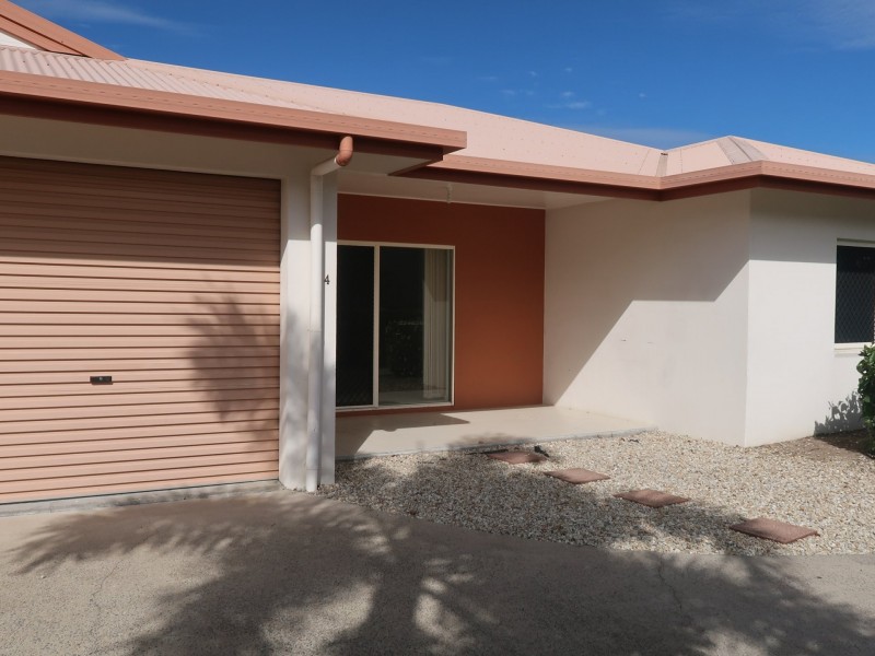 4/48 English Street, Manunda QLD 4870