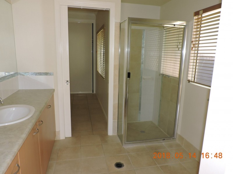 3 Playford Close, Brinsmead QLD 4870