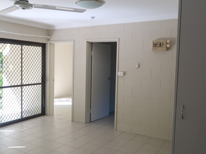 4/71 Boland Street, Westcourt QLD 4870