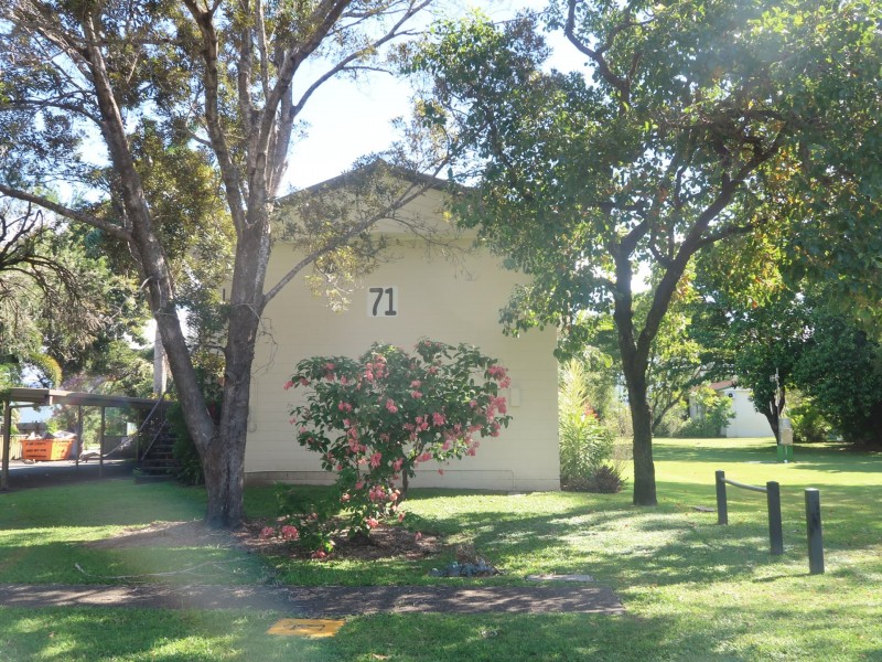 4/71 Boland Street, Westcourt QLD 4870