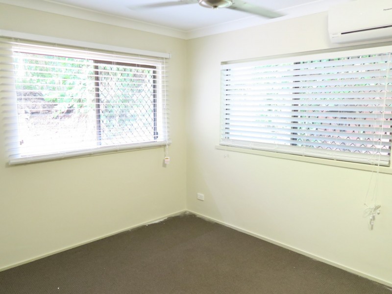 27 Behan Street, Stratford QLD 4870