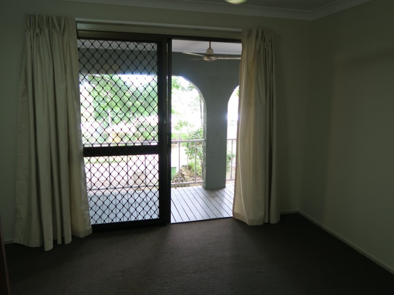 27 Behan Street, Stratford QLD 4870