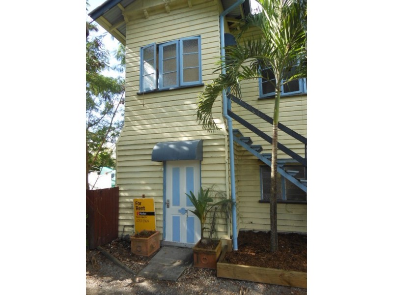 4/5 Mitchell Street, Machans Beach QLD 4878