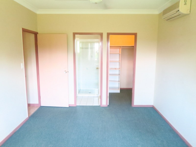 150 Mcfarlane Drive, Kanimbla QLD 4870