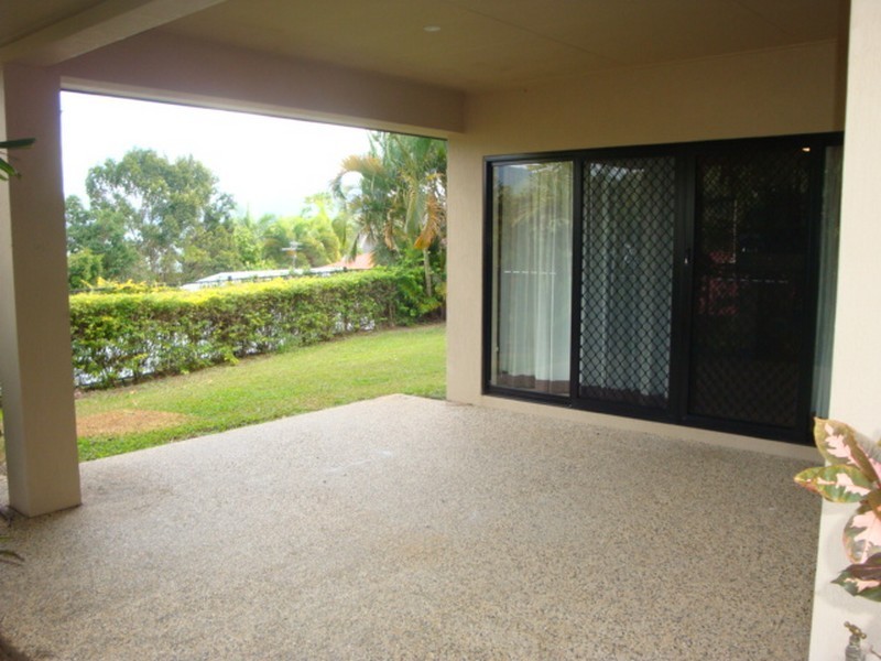 5 Findlay Street, Brinsmead QLD 4870