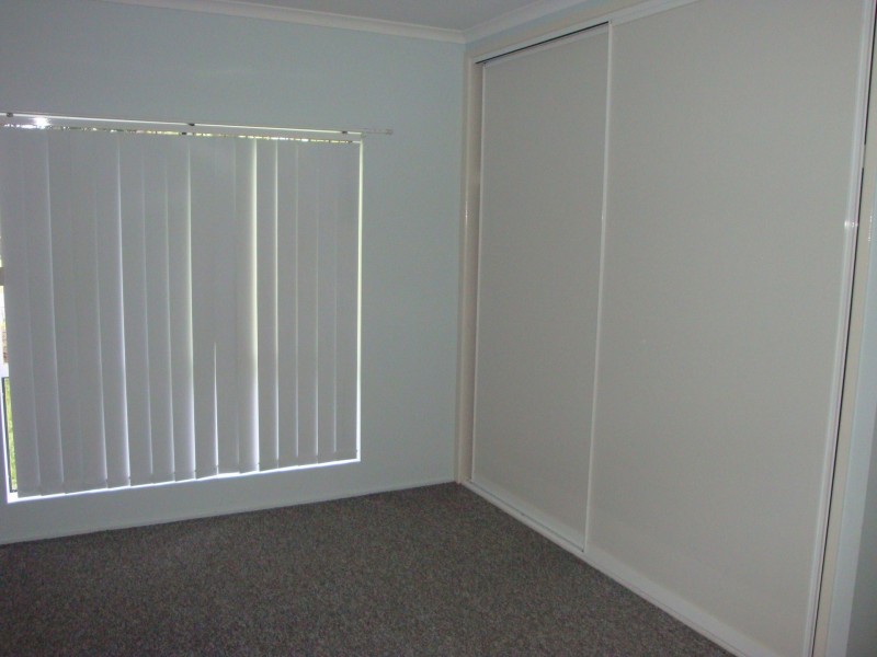 2 Kirraly Close, Mooroobool QLD 4870