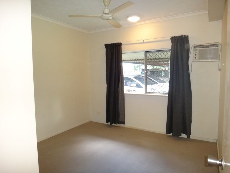 19/4 Hollett Close, Manunda QLD 4870