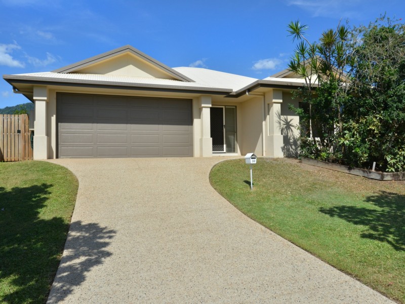 32 Norfolk Circuit, Redlynch QLD 4870