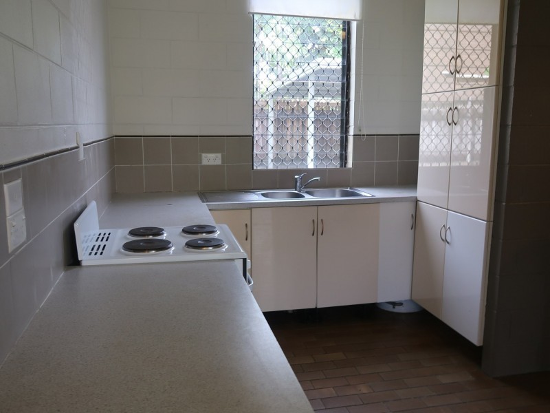 3/1 Pioneer Street, Manoora QLD 4870