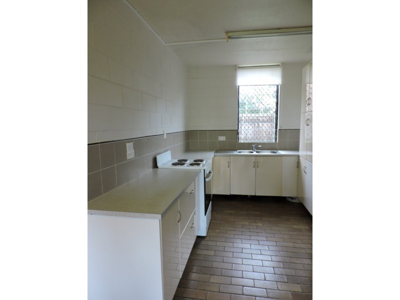 3/1 Pioneer Street, Manoora QLD 4870