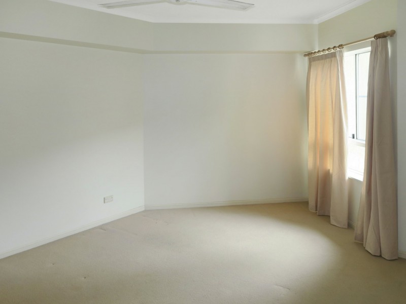310/2 Greenslopes Street, Cairns North QLD 4870