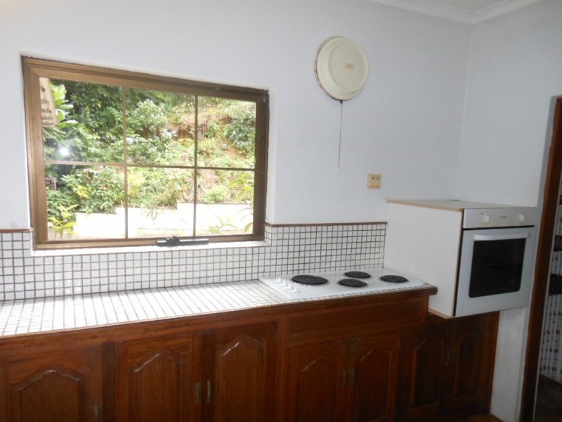 2/22 Collins Avenue, Edge Hill QLD 4870