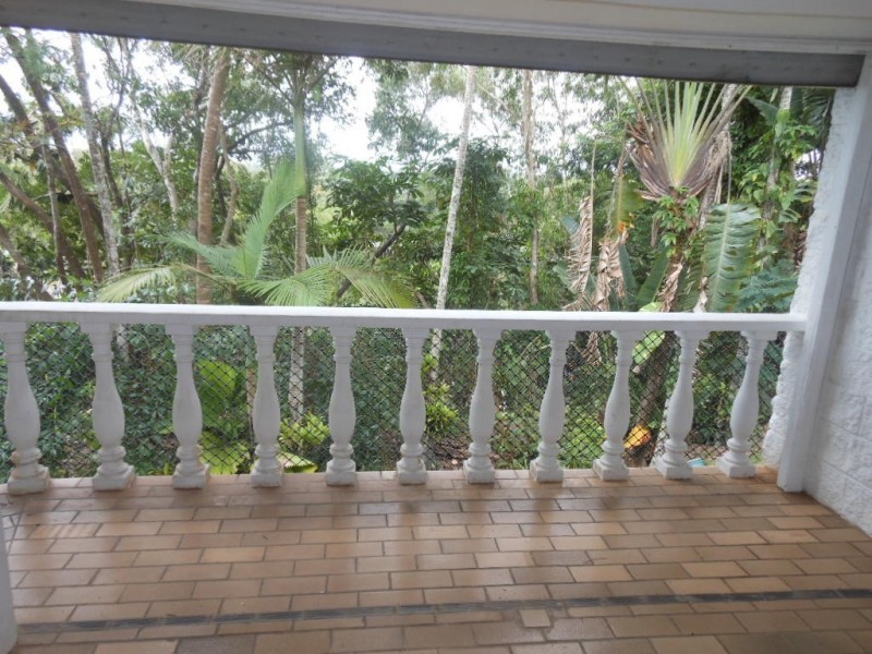 2/22 Collins Avenue, Edge Hill QLD 4870