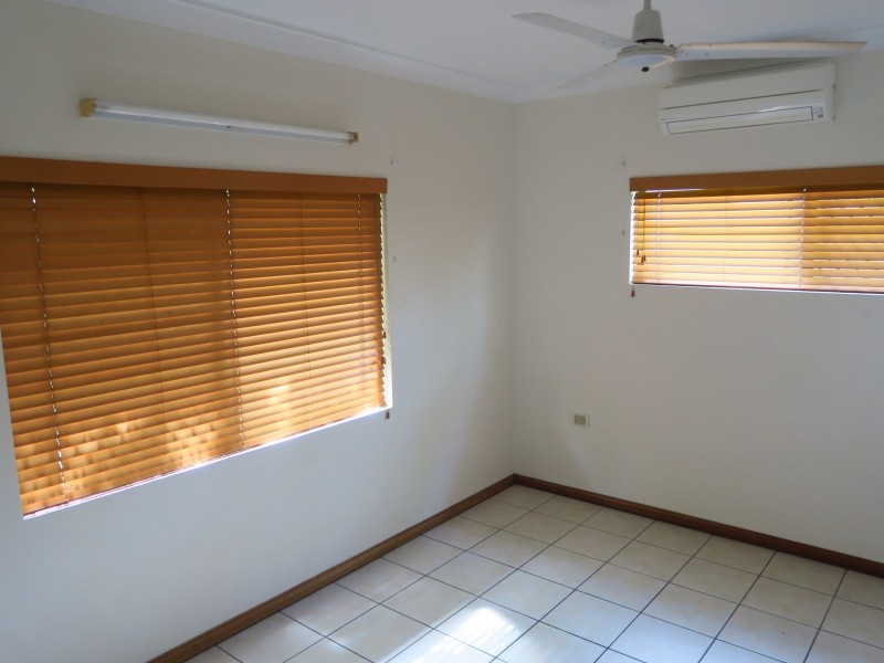 9 Fraser Close, Kanimbla QLD 4870