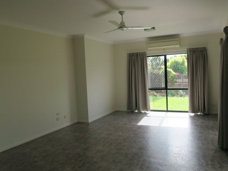 6 Brian Street, Brinsmead QLD 4870