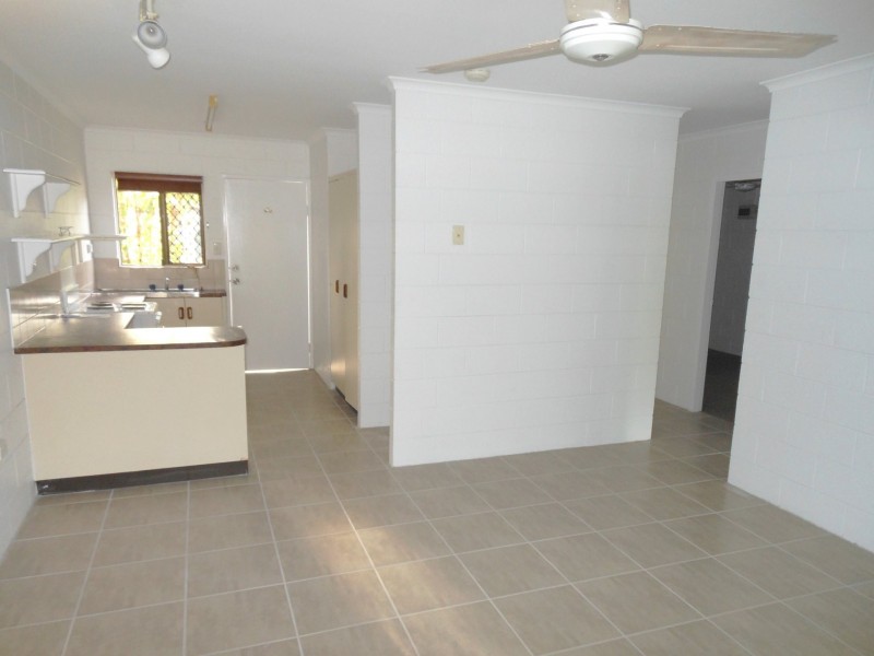 6/108 Mayers Street, Manunda QLD 4870