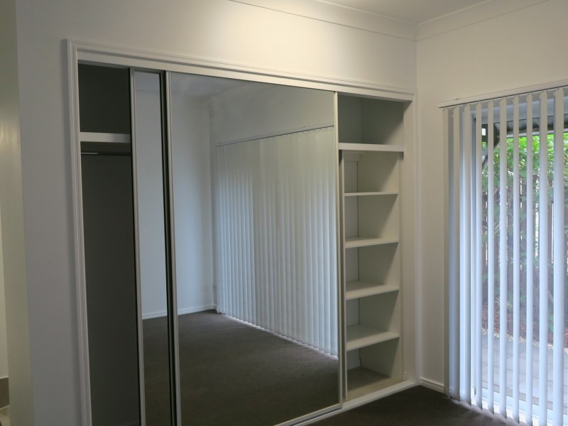 3/303 Lake Street, Cairns North QLD 4870