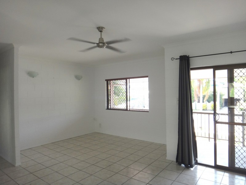 8/116 Collins Avenue, Edge Hill QLD 4870