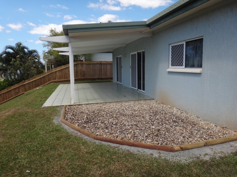 10/5 Brinsmead Terrace, Kanimbla QLD 4870